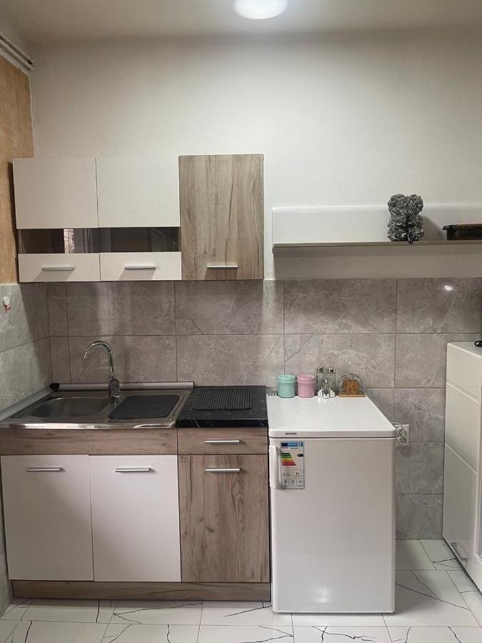Aloha Apartment 新帕扎尔 外观 照片