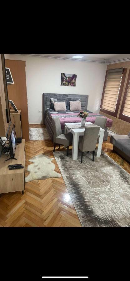 Aloha Apartment 新帕扎尔 外观 照片